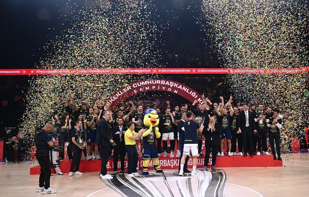 Fenerbahçe Beko, 38. Cumhurbaşkanlığı Kupası\'nı Kazandı