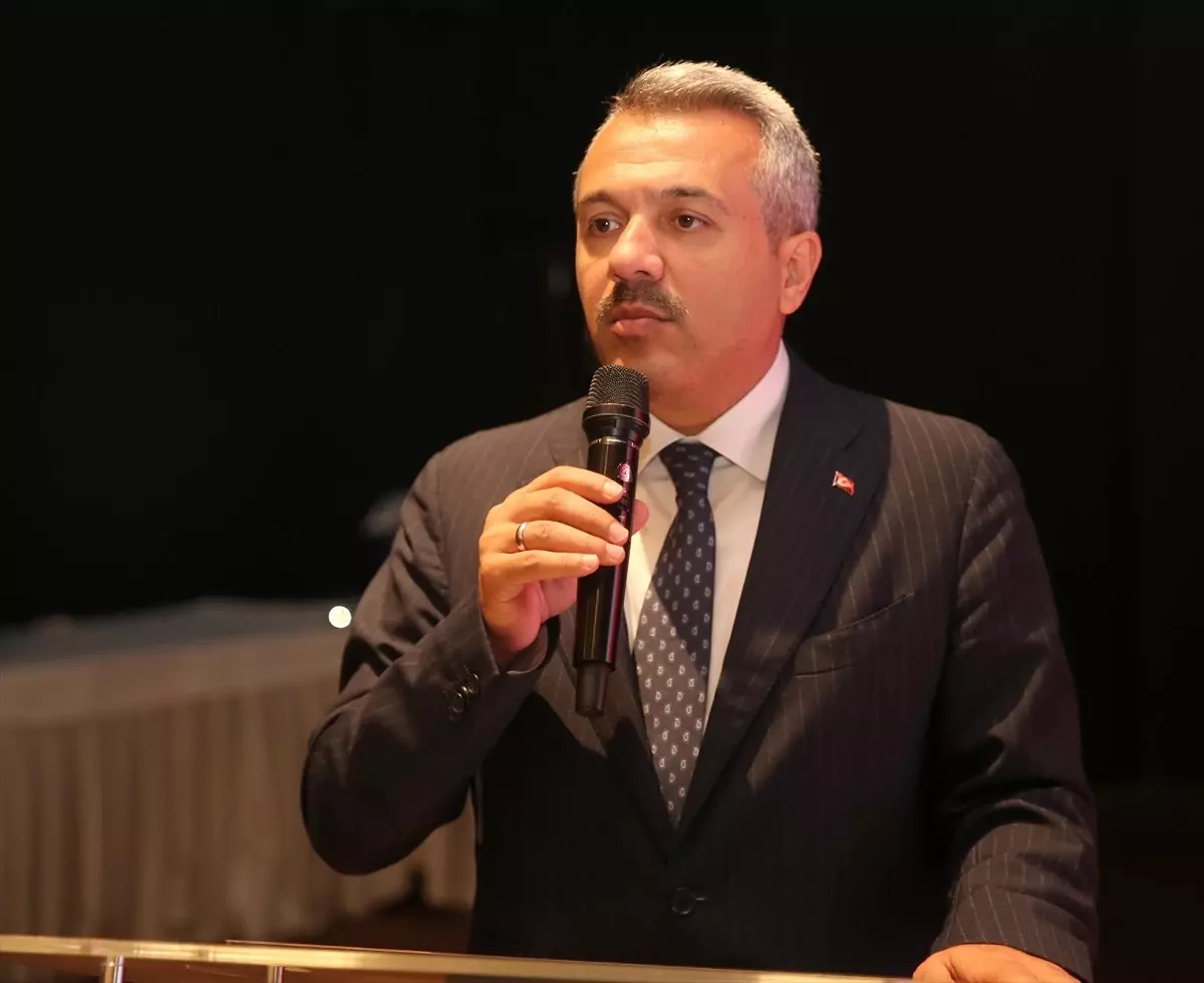 Rize\'de "İz Bırakanlar Ödül Töreni" düzenlendi