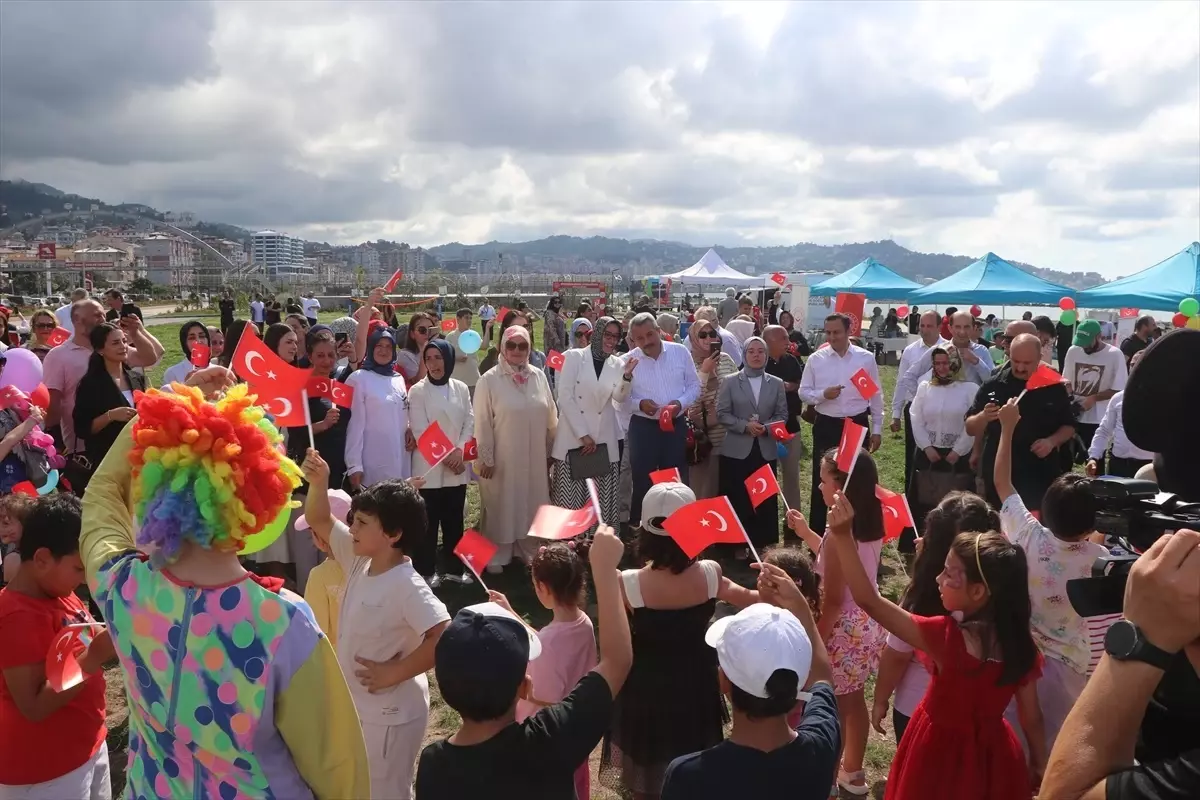 Rize\'de Koruyucu Aile Şenliği
