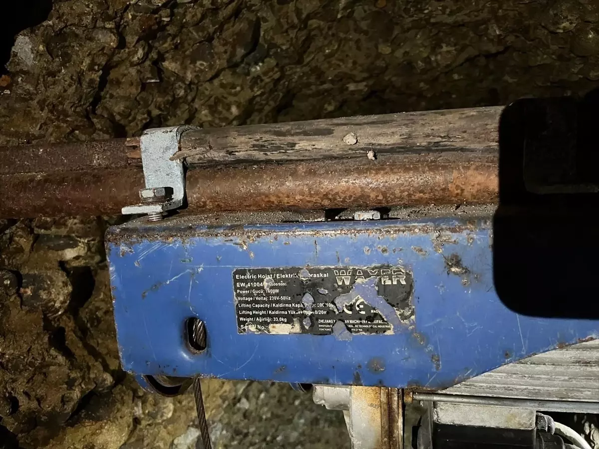 Rüyada Define Gören Anne Oğul Suçüstü Yakalandı