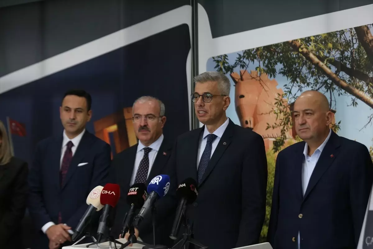 Sağlık Bakanı Kemal Memişoğlu, Çanakkale Valiliğini ziyaretinde konuştu Açıklaması