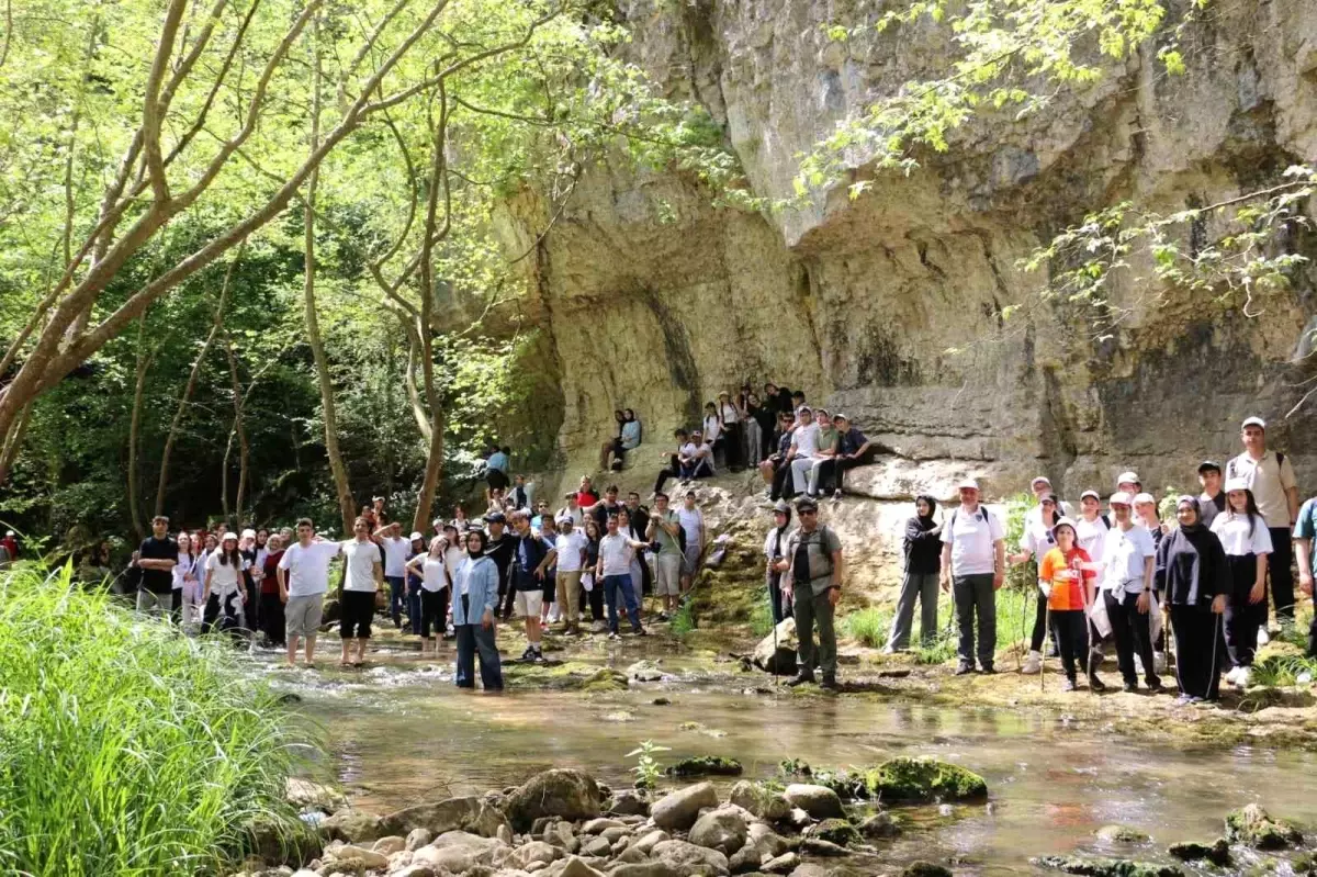 Körfez\'de Sağlıklı Yaşam Yürüyüşü
