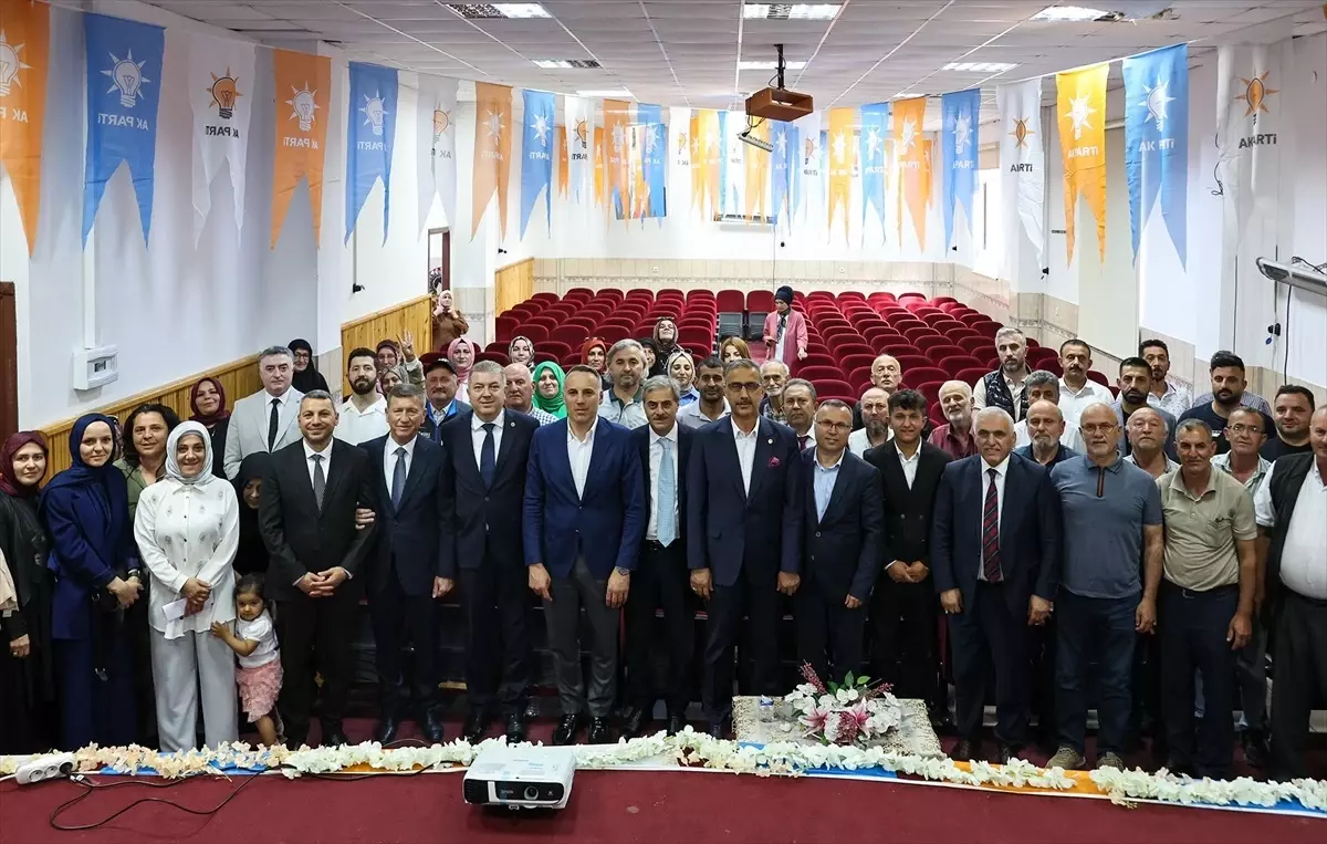 Sakarya\'da \'ATLAS\' Coğrafi Bilgi Sistemi Uygulaması