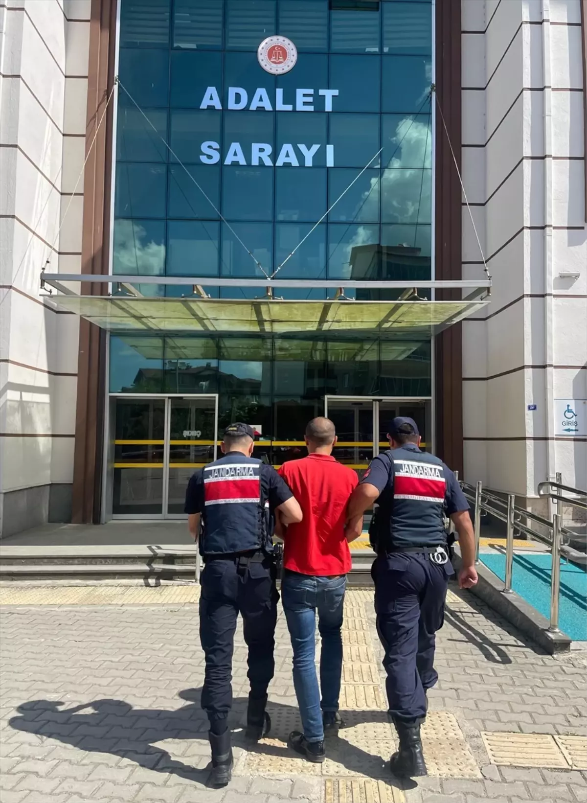 Firari Hükümlü Terme\'de Yakalandı