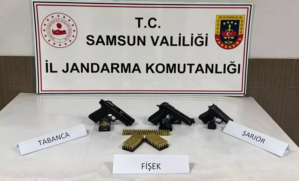 Çarşamba\'da Ruhsatsız Silah Operasyonu