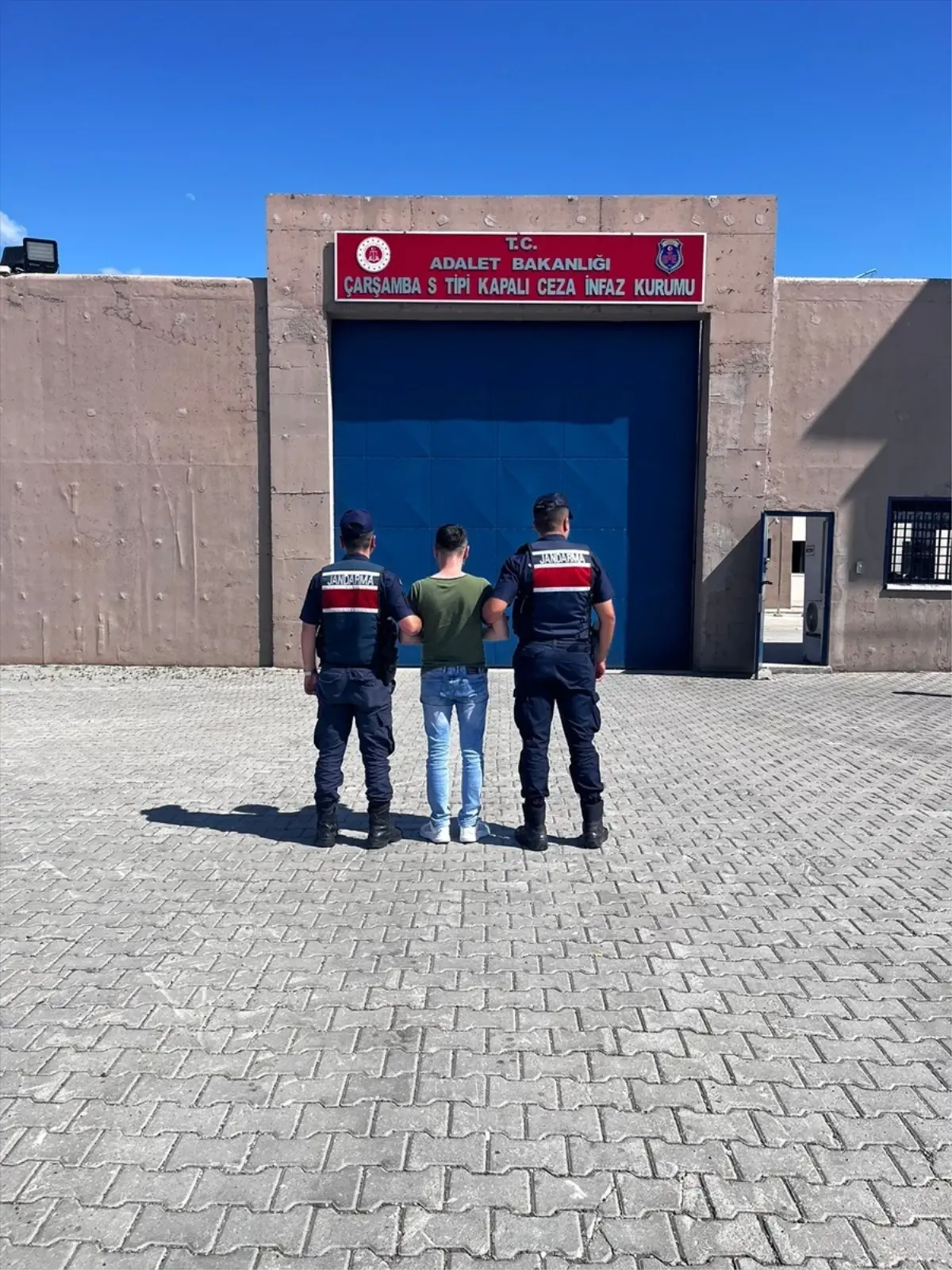 Firari Hükümlü Samsun\'da Yakalandı