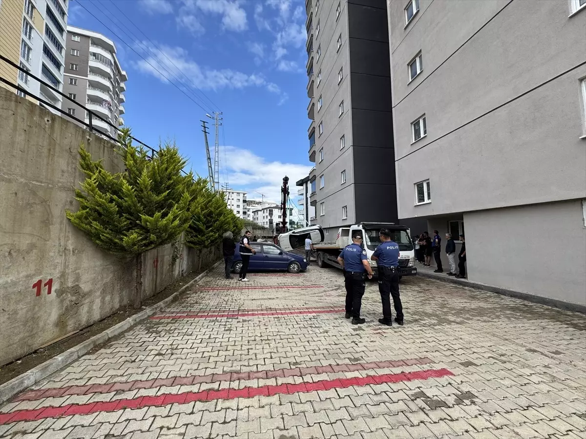 Samsun\'da İstinat Duvarı Çöktü