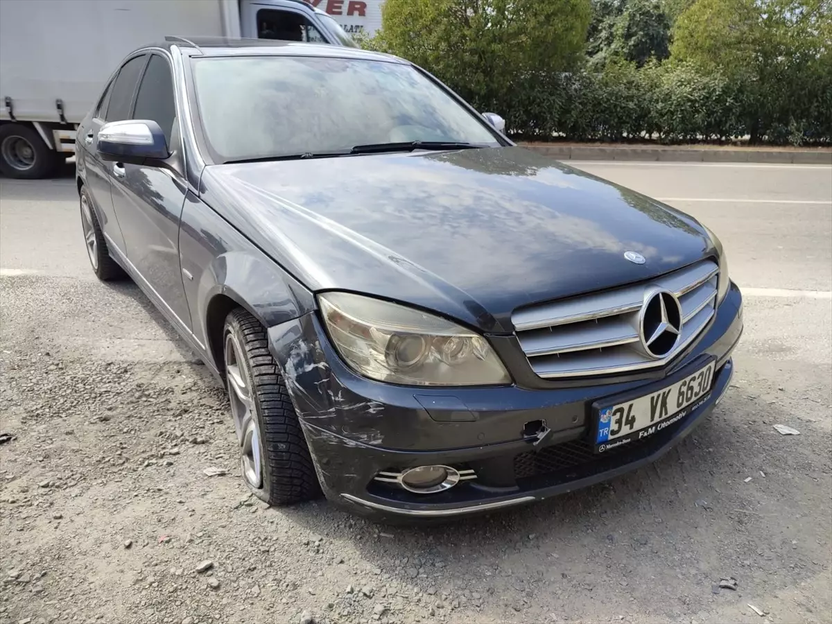 Samsun\'da 8 Yaşındaki Çocuk Kamyonet Çarpmasıyla Yaralandı
