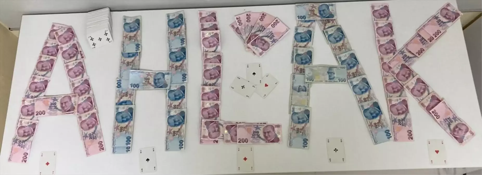 Samsun\'da kumar oynayan 3 kişiye 27 bin 741 lira ceza kesildi