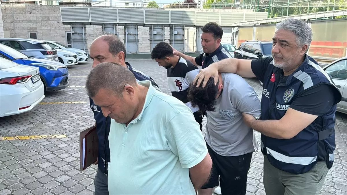 Polise Mukavemet Eden 5 Kişi Gözaltına Alındı
