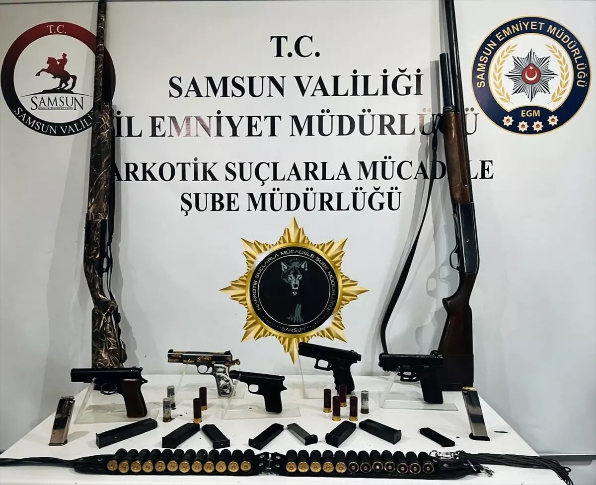 Bafra\'da Ruhsatsız Silah Operasyonu: 3 Gözaltı