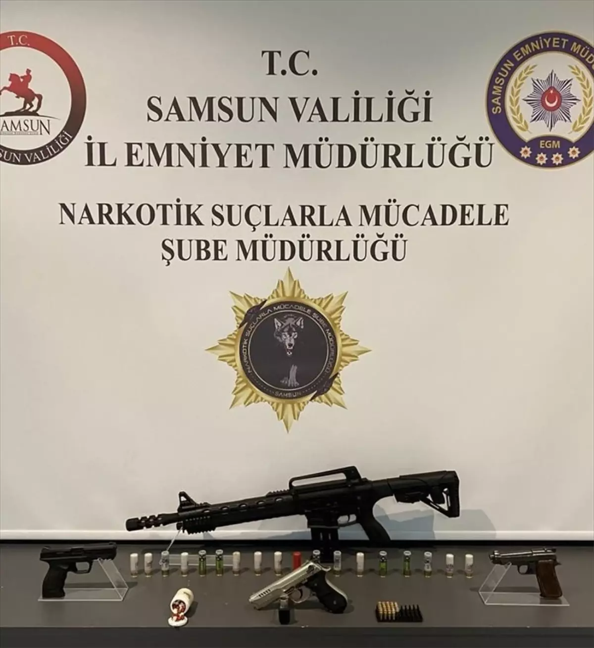 Samsun\'da Uyuşturucu Operasyonu: 21 Gözaltı