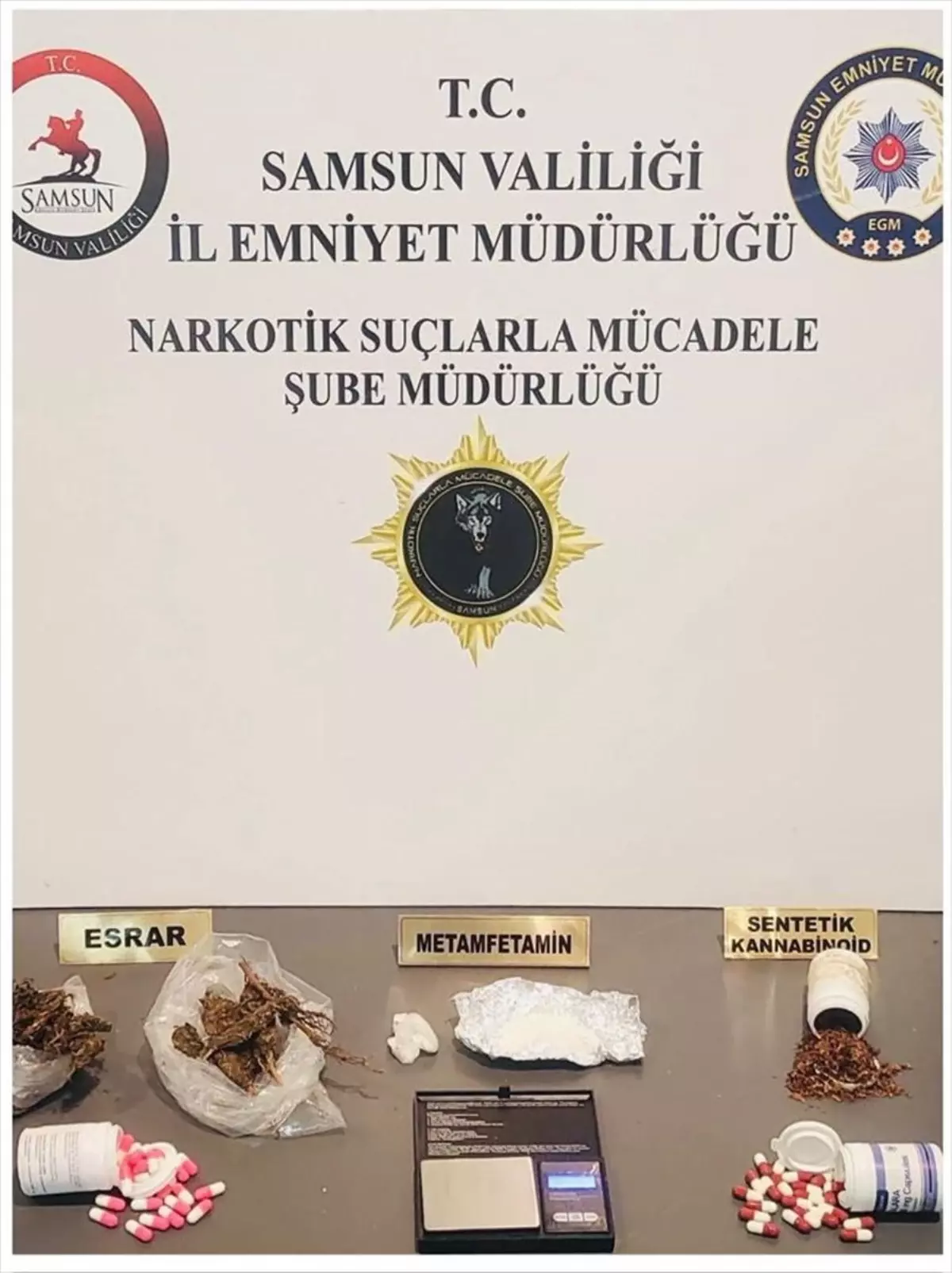 Samsun\'da Uyuşturucu Operasyonu: 5 Gözaltı