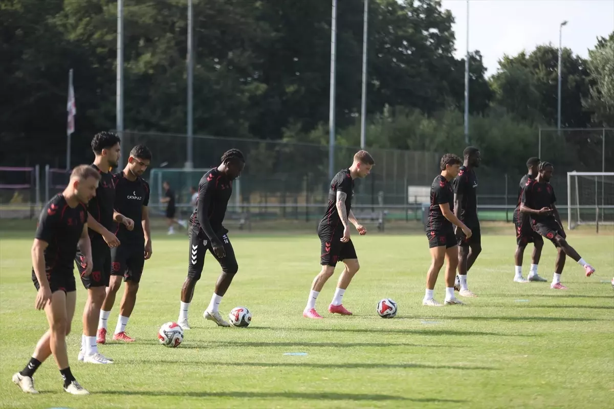 Samsunspor Hollanda Kampında