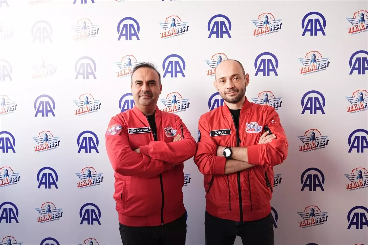 Bakan Kacır\'dan TEKNOFEST vurgusu