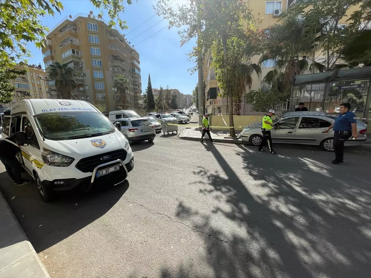 Şanlıurfa\'da Trafik Kazası: 1 Ölü, 2 Yaralı