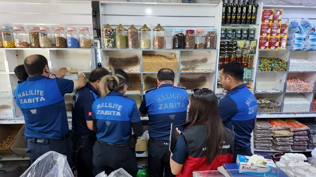 Haliliye\'de Gıda Denetimi: Yasaklı Ürünlere El Konuldu