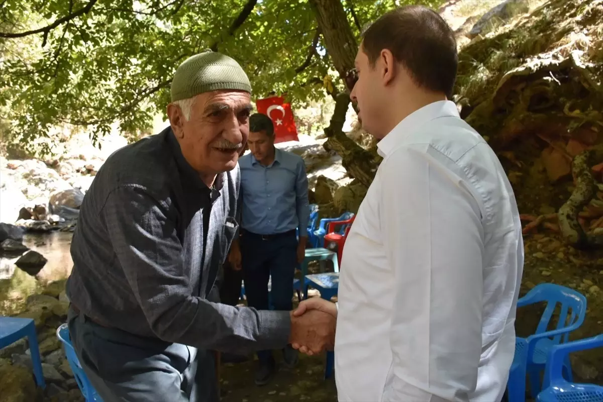 Sason Kaymakamı Şehit Ailesini Ziyaret Etti