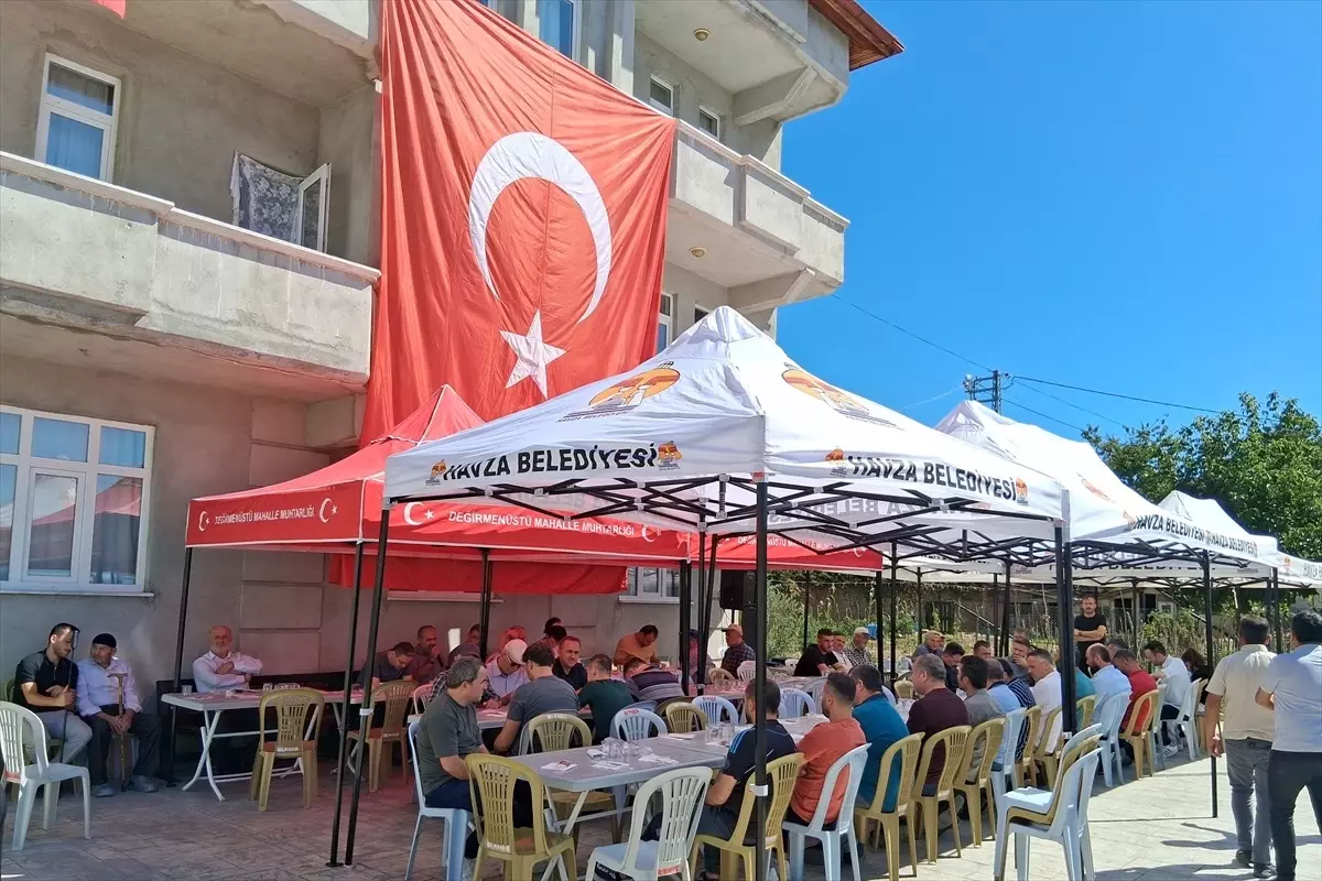 Şehit Yüzbaşı Mahmut Top Anıldı