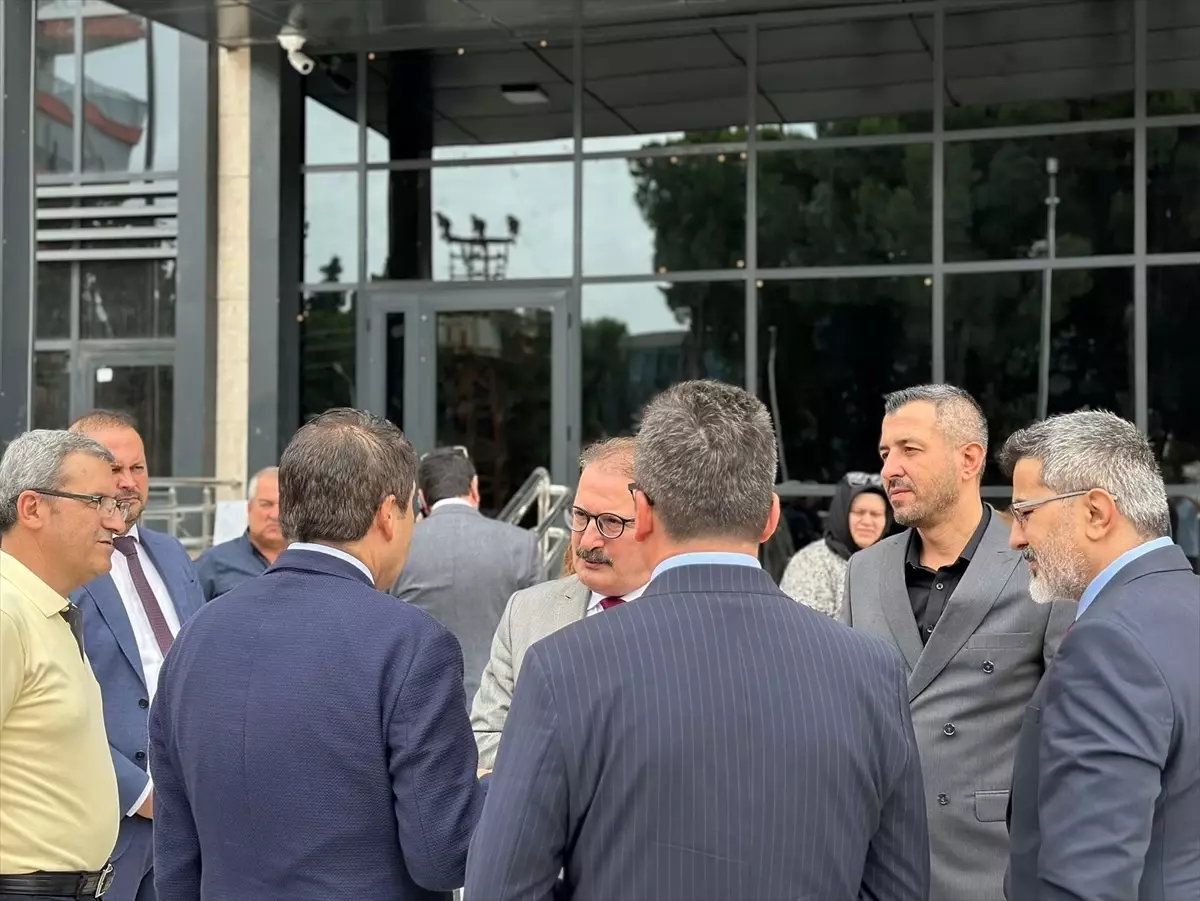 Serik\'te Sağlık Yatırımları Toplantısı