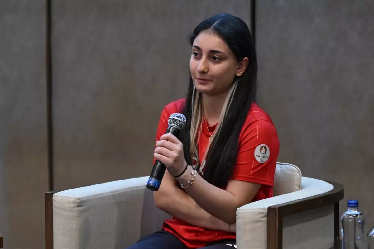 "Sessiz Devrim Paralimpik Yolculuk Konferansı" düzenlendi