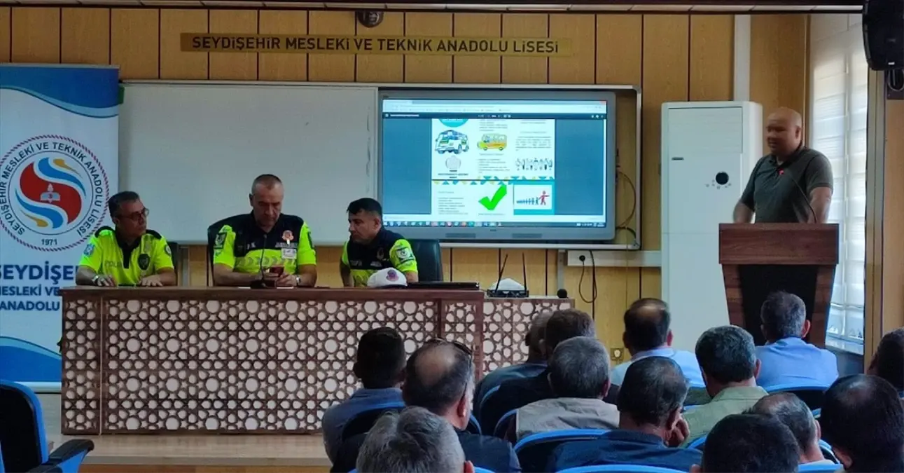 Seydişehir\'de Servis Şoförlerine Eğitim