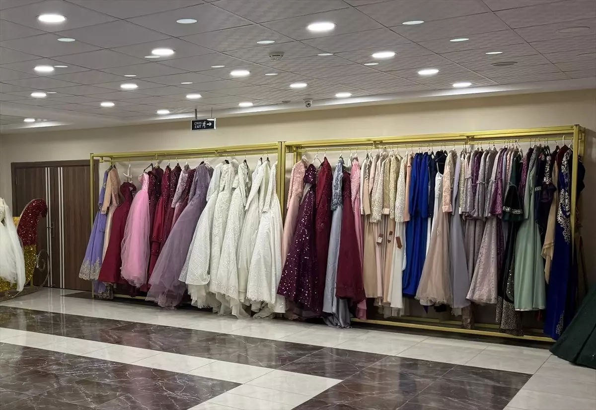 Siirt\'te Evlenecek Çiftlere Destek Projesi