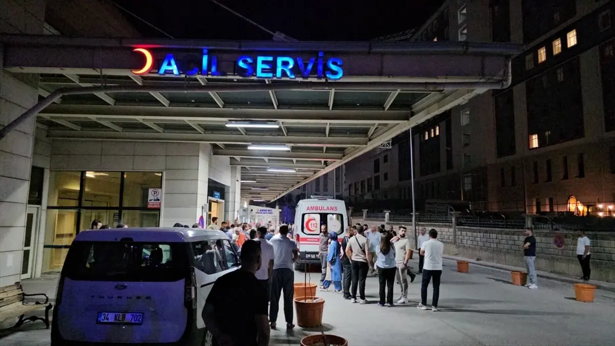 Siirt\'te Çocuk Kazası: Ağır Yaralı