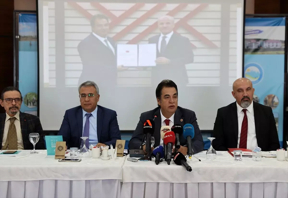 KKKA\'da 10 Ölüm, Aşı Çalışmaları Devam Ediyor