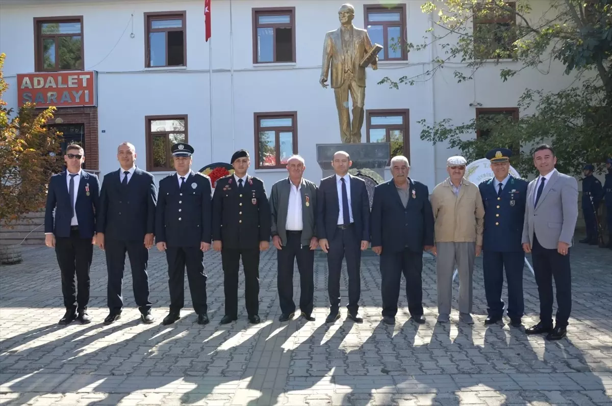 Sivrihisar ve Mihalgazi\'de Gaziler Günü törenlerle kutlandı