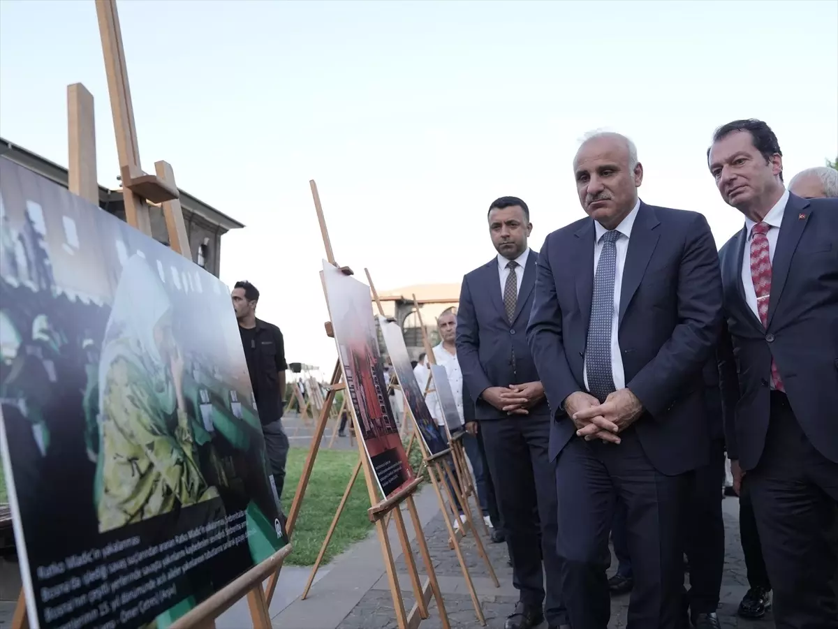 Srebrenitsa Soykırımı Sergisi Diyarbakır\'da