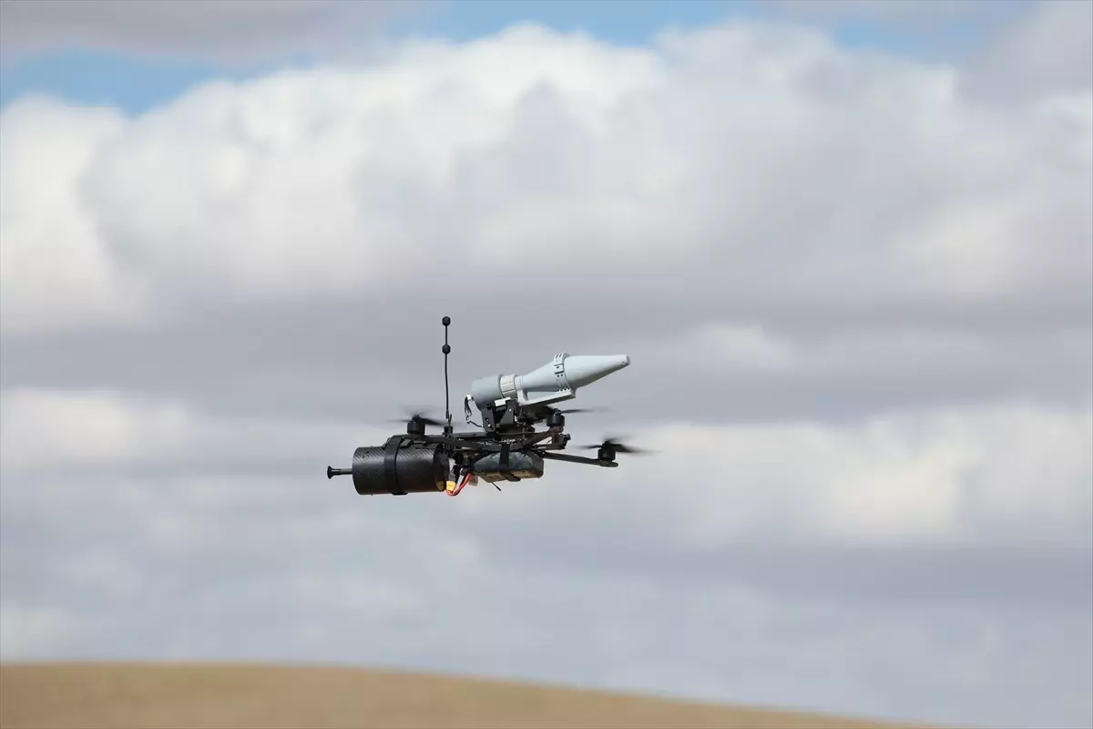 STM\'den Yeni İHA ve Kamikaze Dron Tanıtımı