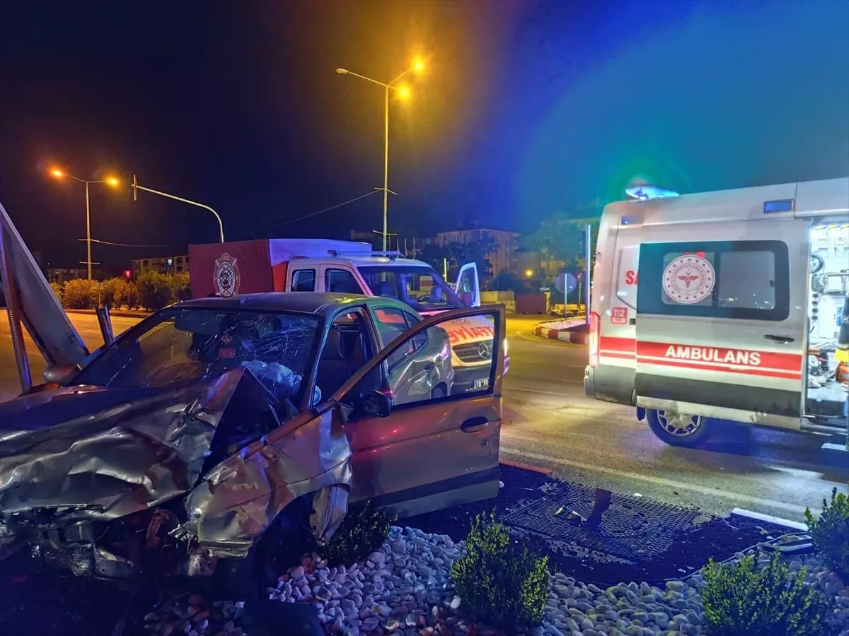 Çorum\'da Trafik Kazası: 2 Yaralı