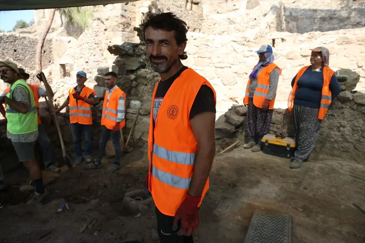 Syedra Antik Kenti\'nde Yerel Halkın Katkısı