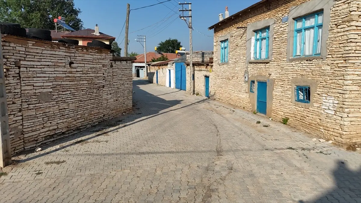 Kazımkarabekir\'de Kasaba Taşı Mirası