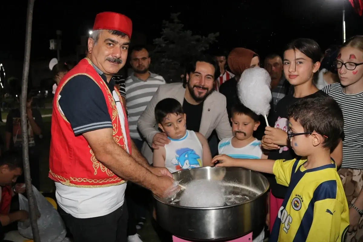 Taşova\'da Çocuk Şenliği Coşkusu