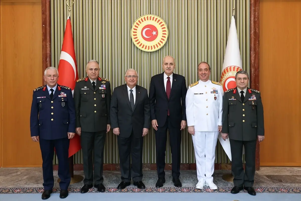 TBMM Başkanı Kurtulmuş, TSK Komuta Kademesini Ağırladı