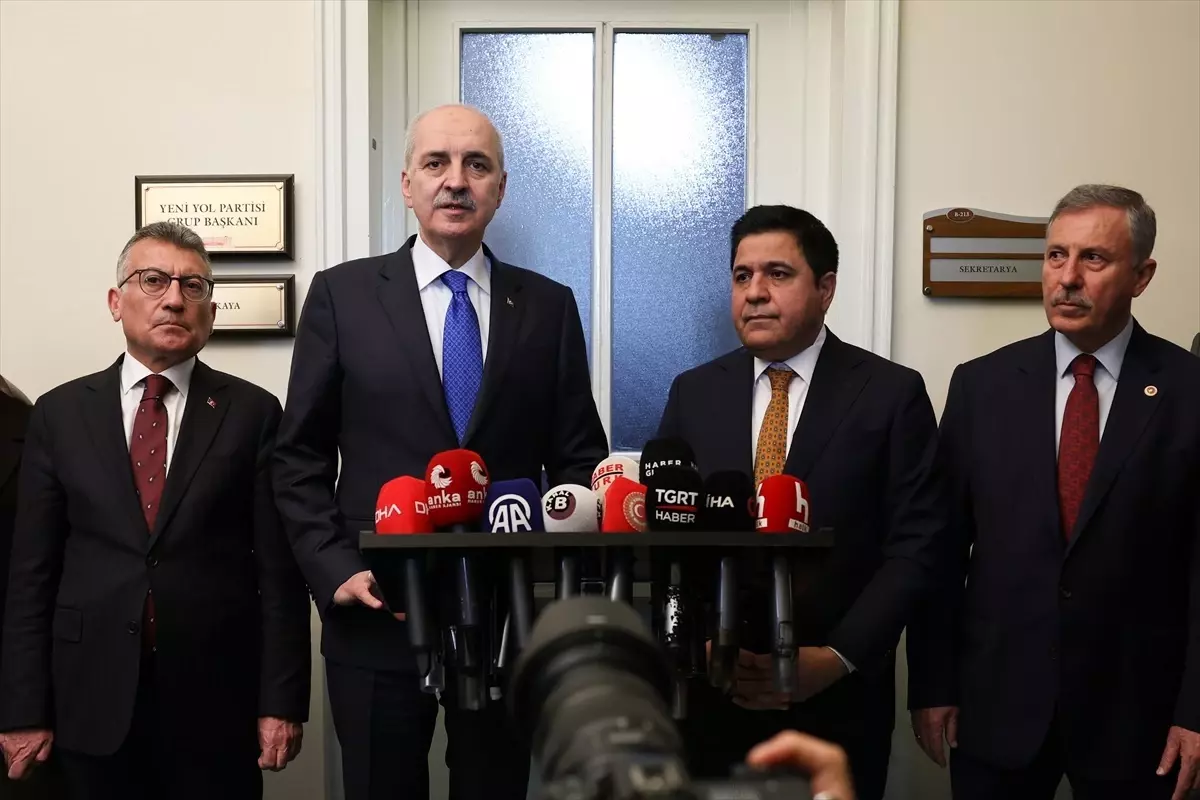 TBMM Başkanı Kurtulmuş, Yeni Yol Partisi TBMM Grubu\'nu ziyaret etti Açıklaması