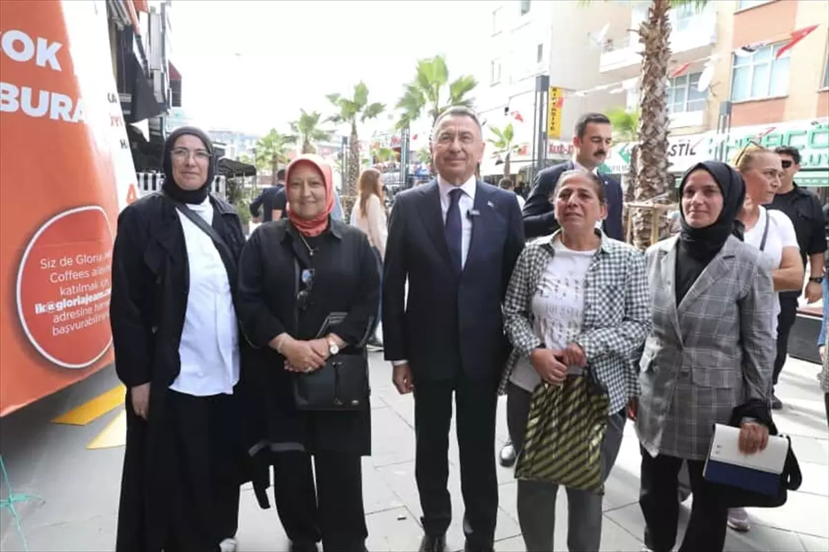 TBMM Dışişleri Komisyonu Başkanı Oktay, Sancaktepe\'de ziyaretlerde bulundu