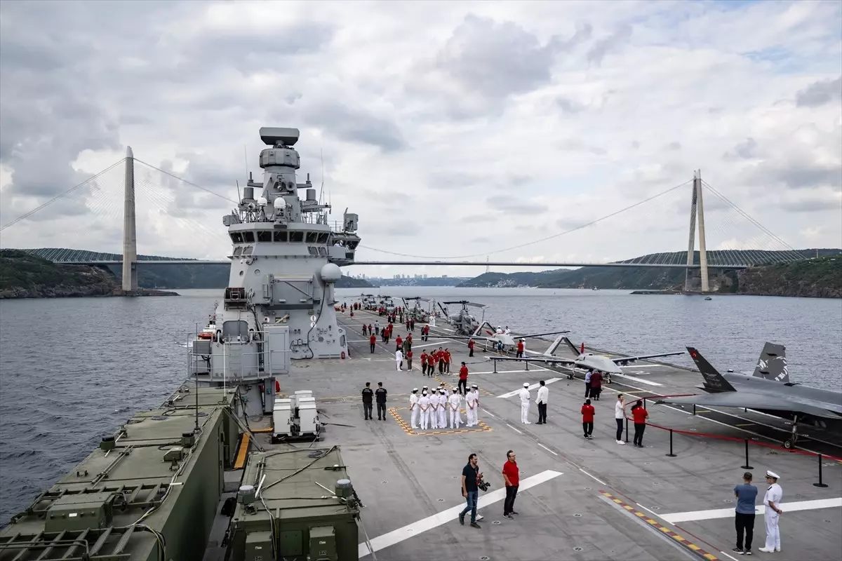 TCG Anadolu, TEKNOFEST Geçit Törenine Doğru Yola Çıktı