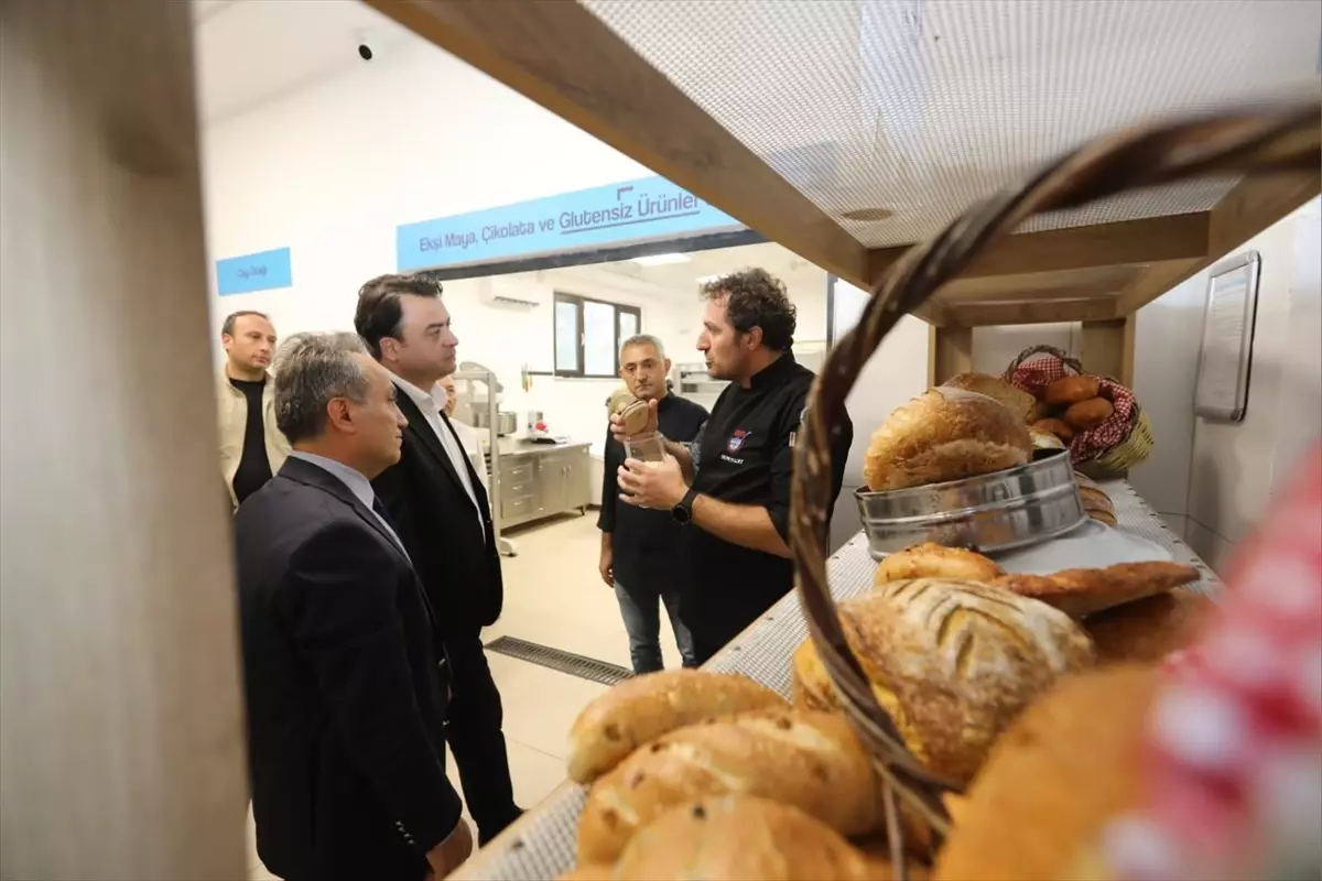 Tokat Valisi TOGÜ\'yü Ziyaret Etti