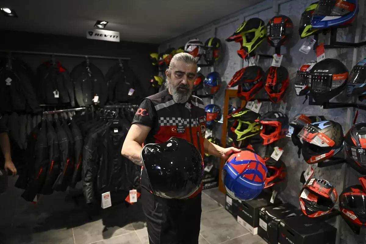 Motosiklet Güvenliği için Tam Ekipman Zorunlu