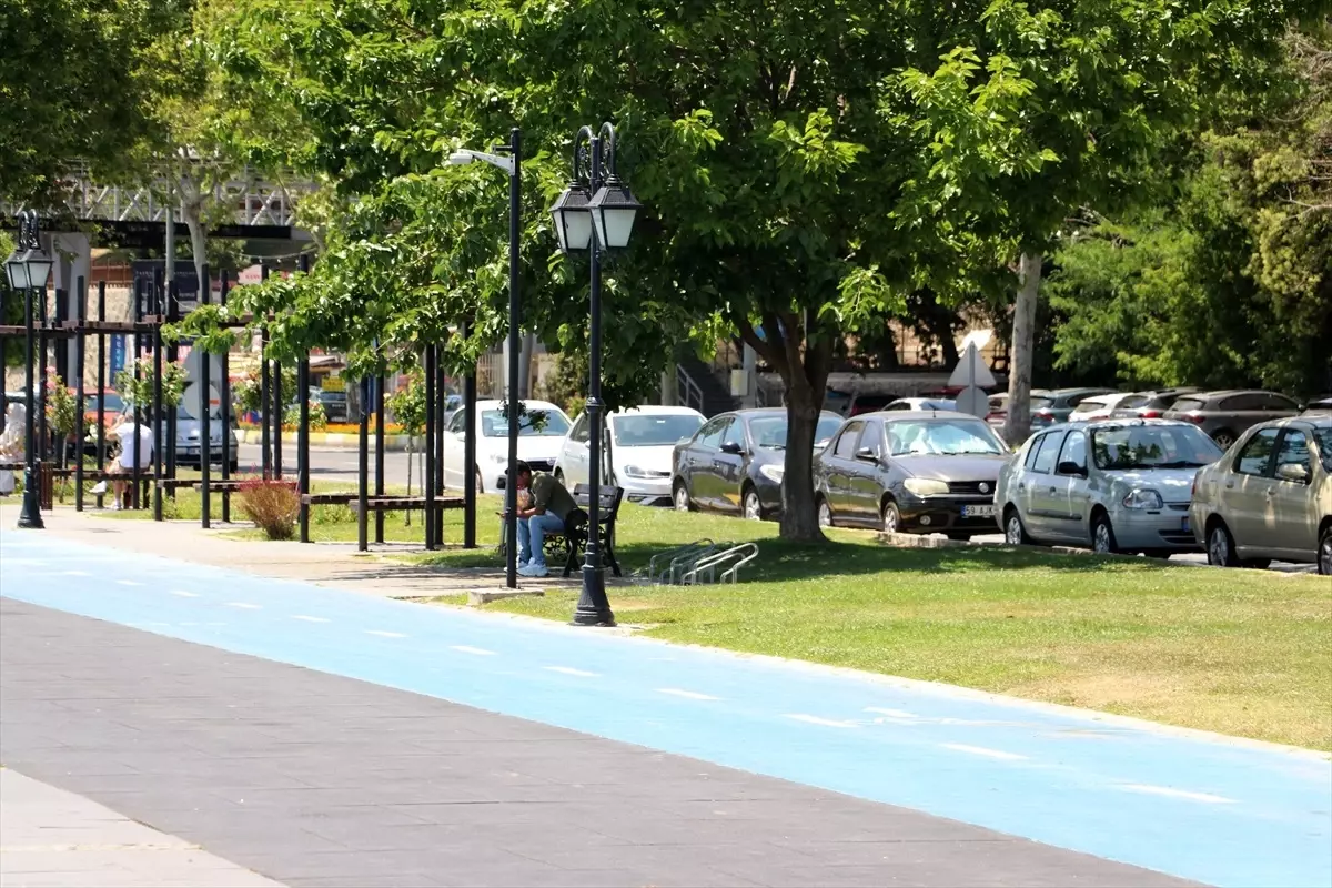 Edirne, Kırklareli ve Tekirdağ\'da Sıcak Hava Etkili