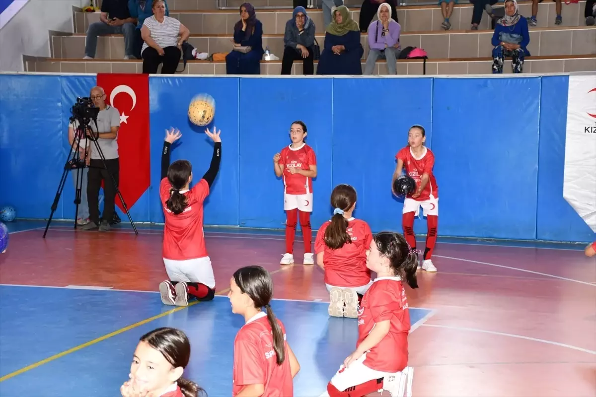 Kızılay\'dan Yaz Spor Okulu Projesi