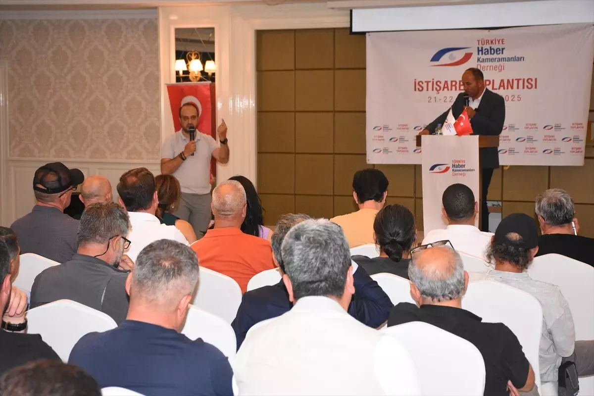 Kameramanlar Derneği\'nden Eğitim ve İstişare Toplantısı