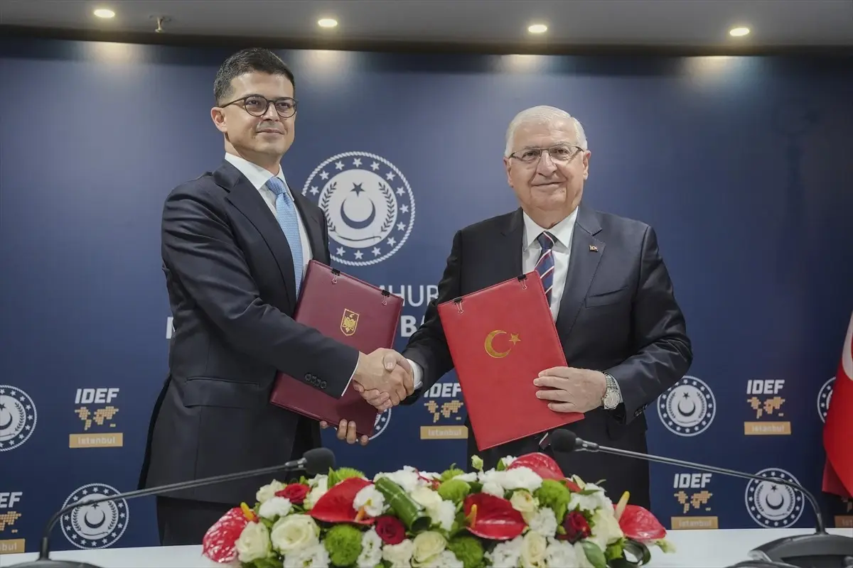 Türkiye-Arnavutluk Savunma Protokolü İmzalandı
