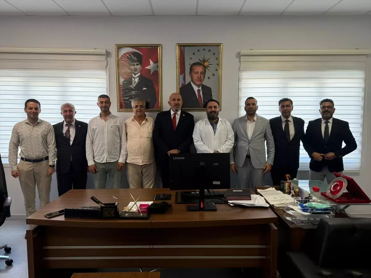Türkiye Muhtarlar Konfederasyonu Başkanı Delibalta\'dan Defne Devlet Hastanesine ziyaret