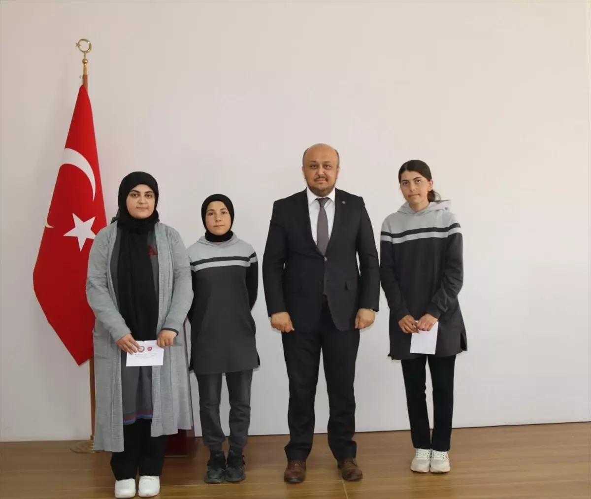 Umre Ödüllü Bilgi Yarışması Yapıldı