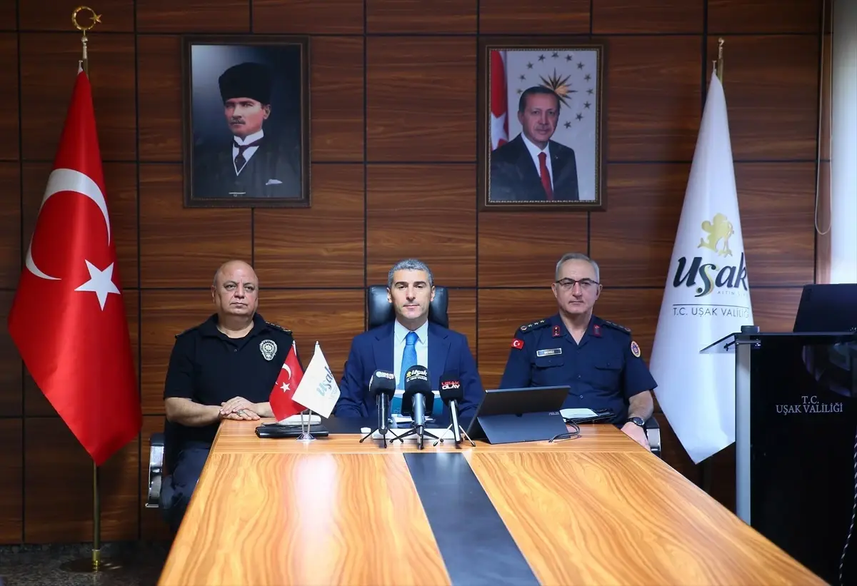 Uşak\'ta 87 Yangın: 6\'sı Büyük Ölçekte