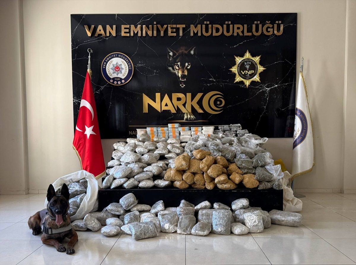 Van\'da Uyuşturucu Operasyonu: 122.5 Kg Ele Geçirildi